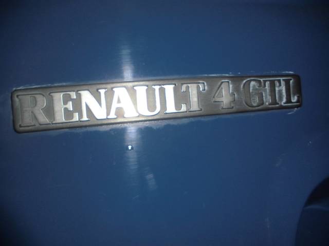 RENAULT　4　GTL